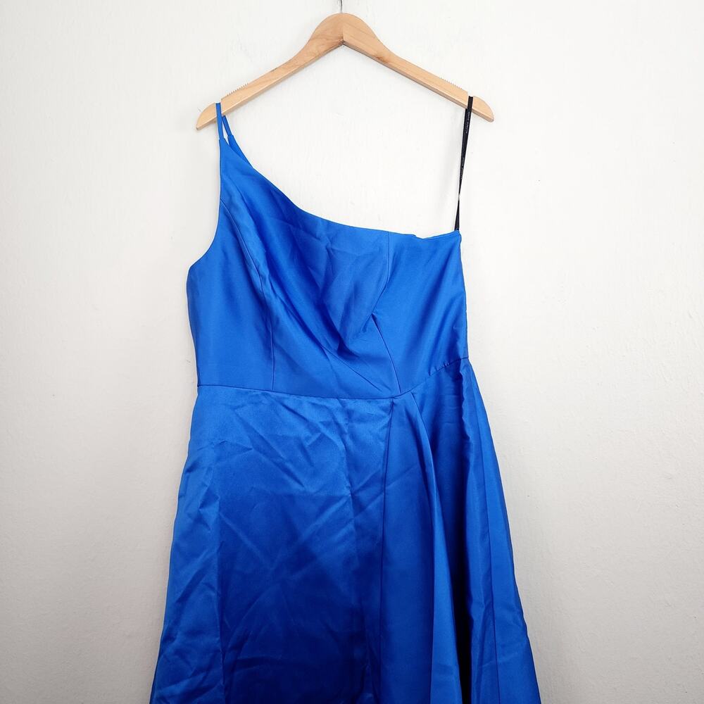 Alfred Sung One Shoulder High Low Satin Gown Classic Blue NWT Size 14 D831 Gown - Picture 5 of 13